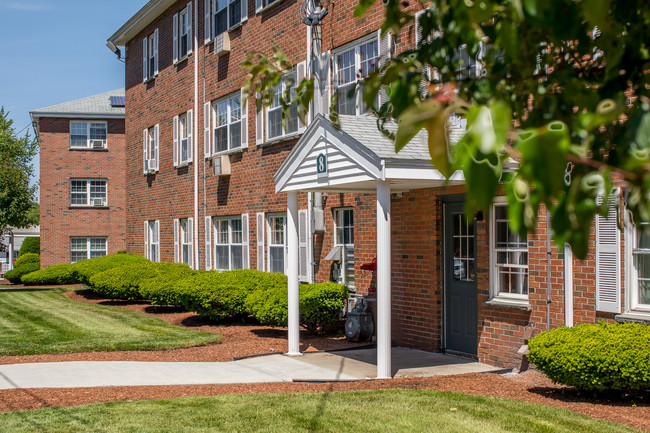 Princeton Crossing in Salem, MA - Building Photo - Building Photo