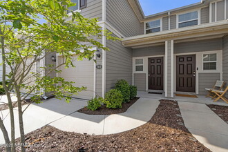 7810 Merchants Way in Jacksonville, FL - Building Photo - Building Photo