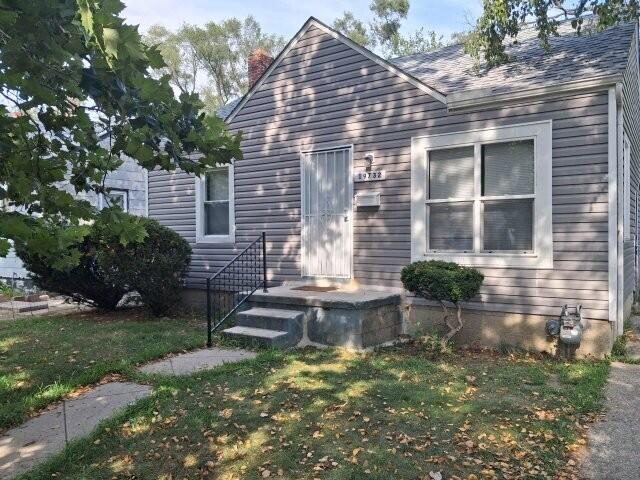 property at 19732 Glastonbury Rd