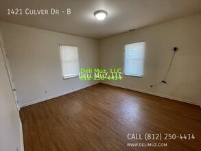1421 Culver Dr in Evansville, IN - Building Photo - Building Photo