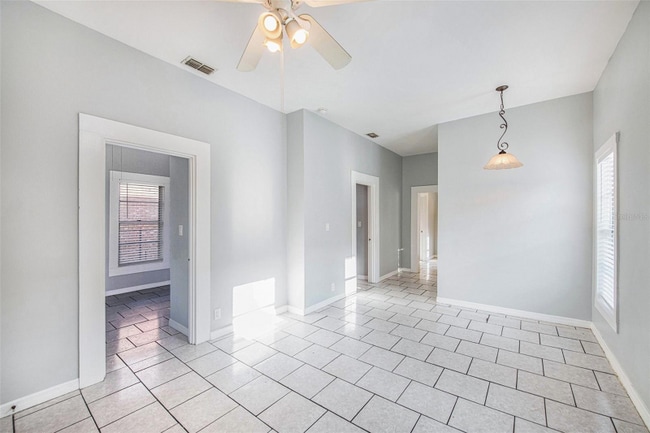 2317 W Chestnut St in Tampa, FL - Building Photo - Building Photo