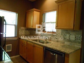 1119 NE Station Ct in Hillsboro, OR - Building Photo - Building Photo