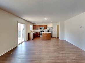 155 Slaters Drive in Lebanon, TN - Building Photo - Building Photo