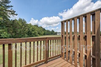 7710 Colonial Point Ln in Gloucester Point, VA - Building Photo - Building Photo