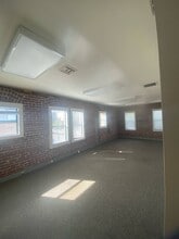 160 E 3rd St in Pittsburg, CA - Building Photo - Building Photo