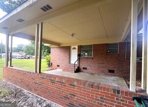504 Bowen St in St. Marys, GA - Foto de edificio - Building Photo