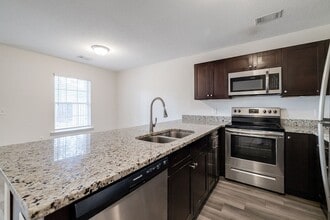 112 Barfield Way in Rincon, GA - Building Photo - Building Photo