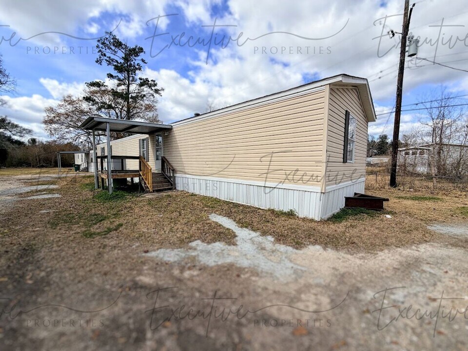 625-3 N Claiborne St in Sulphur, LA - Building Photo