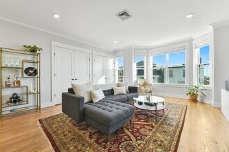 236 Lexington St in Boston, MA - Building Photo - Building Photo