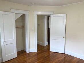 122 Bonner Ave in Medford, MA - Building Photo - Building Photo
