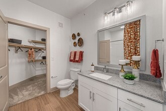 Alta Landing in Kennedale, TX - Foto de edificio - Building Photo