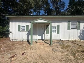 4229 Old Chandler Rd in Tyler, TX - Building Photo