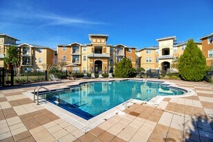 River Ridge Apartment Homes