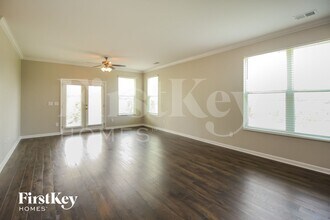 4000 Park Crossings Dr in Chelsea, AL - Foto de edificio - Building Photo