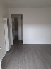 833 W 79th St, Unit 1 in Los Angeles, CA - Foto de edificio - Building Photo