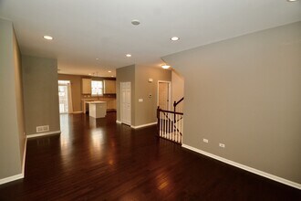 2953 Madison Dr in Naperville, IL - Building Photo - Building Photo