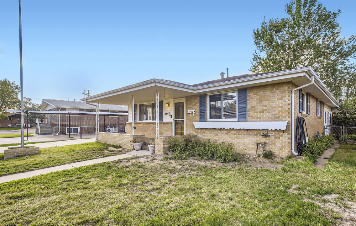 2343 W 11th Street Rd in Greeley, CO - Building Photo