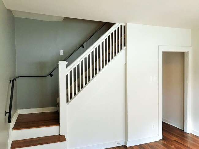 129 Chesterfield Rd in Pittsburgh, PA - Building Photo - Building Photo