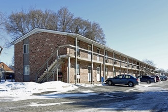 Valley Oak Apartments in Toledo, OH - Foto de edificio - Building Photo