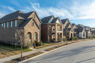 8017 Chapman Cir in Rowlett, TX - Building Photo - Building Photo