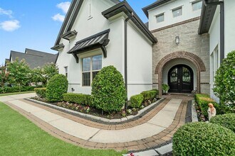 62 N Curly Willow Cir in Tomball, TX - Building Photo - Building Photo