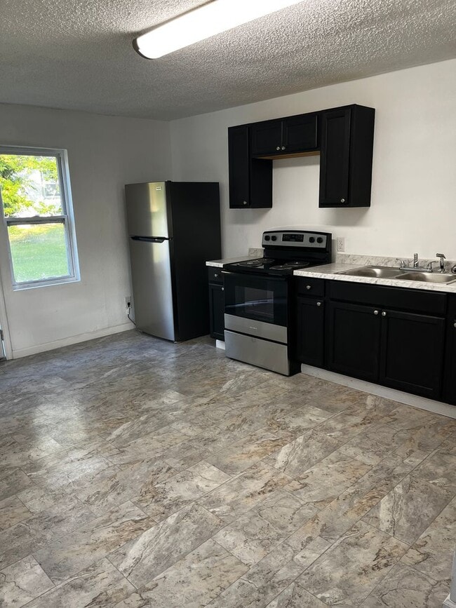 520 S Scenic Ave in Springfield, MO - Building Photo - Building Photo