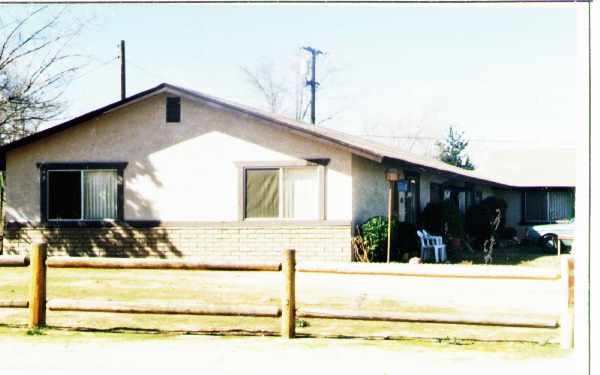 13508 Rancherias Rd in Apple Valley, CA - Building Photo - Building Photo