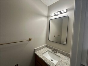 115 Yatley Ct in Alpharetta, GA - Building Photo - Building Photo