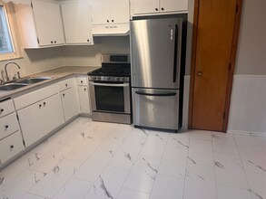 6311 Theota Ave in Parma, OH - Building Photo - Building Photo