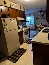 558 Braund St in Onalaska, WI - Building Photo - Building Photo