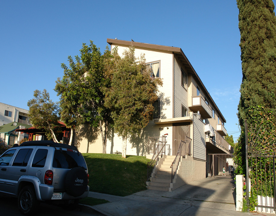 314 N Berendo St in Los Angeles, CA - Building Photo