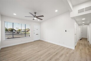 4315 Ridgedale Ave in Las Vegas, NV - Building Photo
