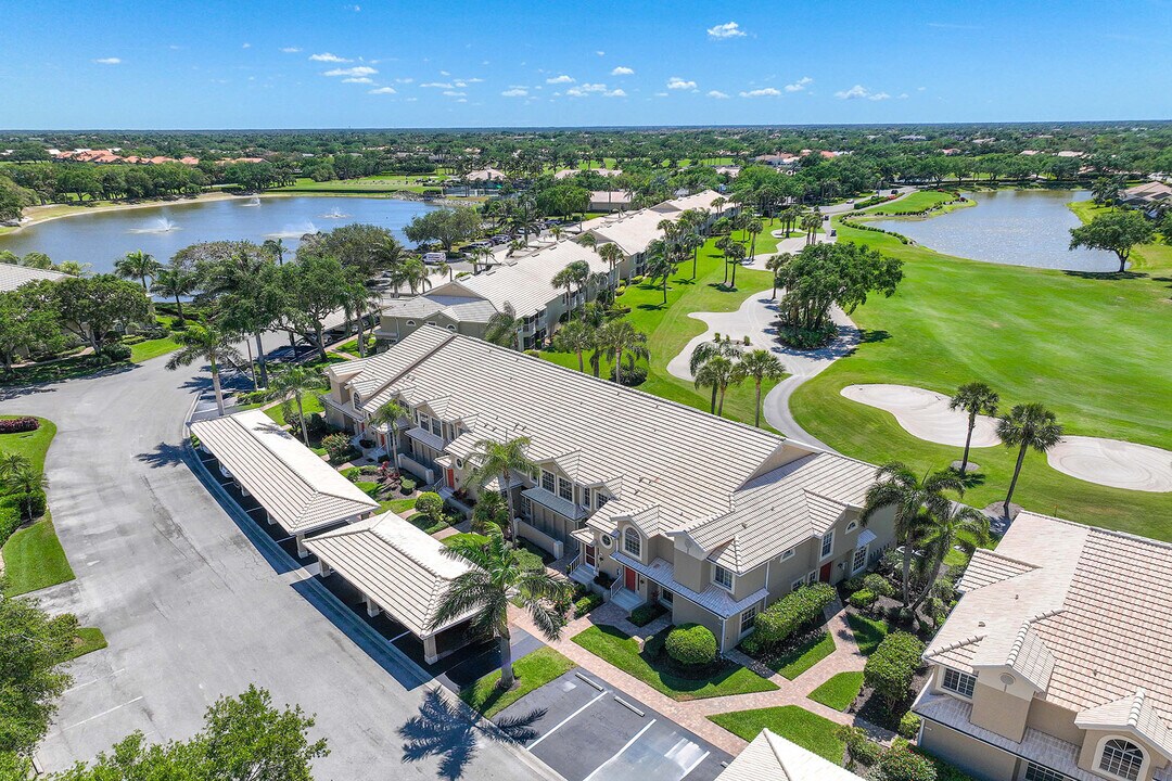 13631 Worthington Way in Bonita Springs, FL - Building Photo
