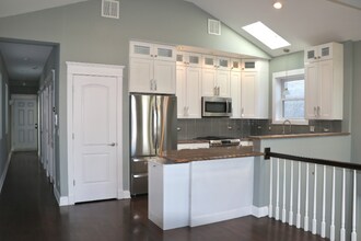 1539 W Montana St in Chicago, IL - Building Photo - Building Photo