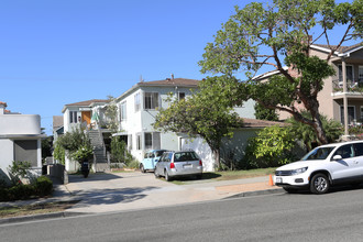 928 16th St in Santa Monica, CA - Building Photo - Primary Photo