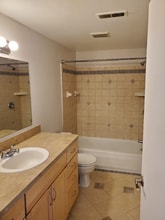 31993 W 12 Mile Rd in Farmington Hills, MI - Building Photo - Building Photo