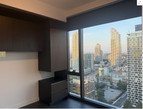 5987 Wilson Av in Burnaby, BC - Building Photo - Building Photo