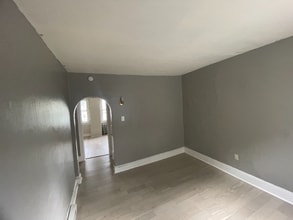 582 Sunbury St in Minersville, PA - Building Photo - Building Photo