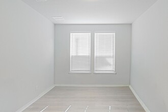 213 Mira Mesa Dr in Liberty Hill, TX - Building Photo - Building Photo