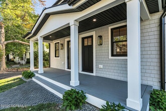 516 River Rd in Fair Haven, NJ - Building Photo - Building Photo