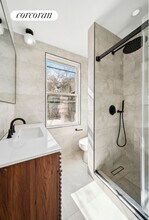 366 Clermont Ave in Brooklyn, NY - Building Photo - Building Photo