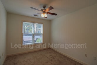 1900 Belle Isle Ave in Mount Pleasant, SC - Building Photo - Building Photo