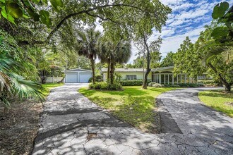 12101 SW 68th Ct in Miami, FL - Building Photo - Building Photo