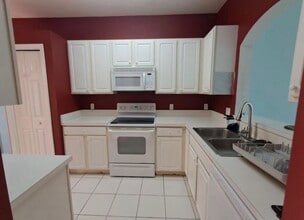 7880 Lake Sawgrass Loop in Ft. Myers, FL - Building Photo - Building Photo