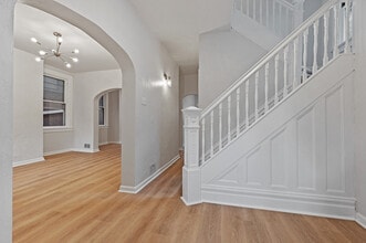 306 Marie Ave in Pittsburgh, PA - Building Photo - Building Photo