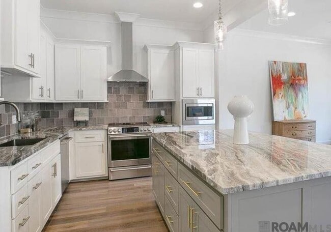 2539 Fiero St in Baton Rouge, LA - Building Photo - Building Photo