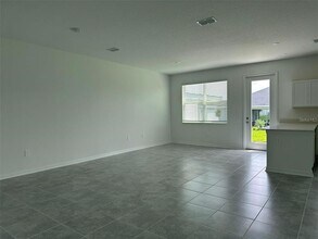 145 Nine Iron Dr in Davenport, FL - Building Photo - Building Photo