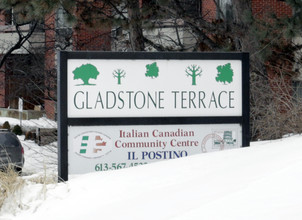 Gladstone Terrace in Ottawa, ON - Building Photo - Building Photo