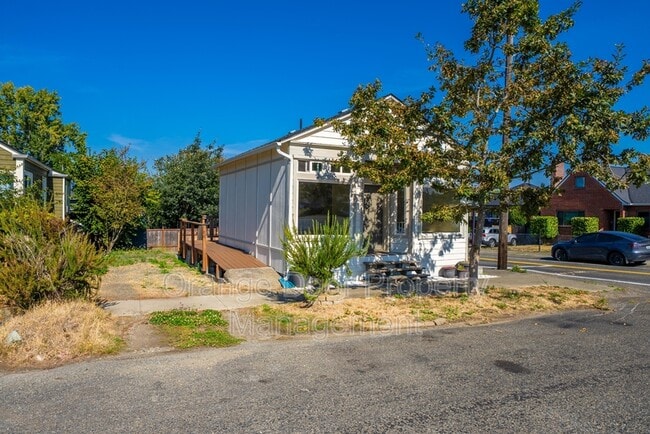 property at 5101 N 45th St