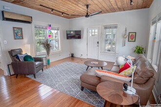 311 Alamosa Ave in San Antonio, TX - Building Photo - Building Photo